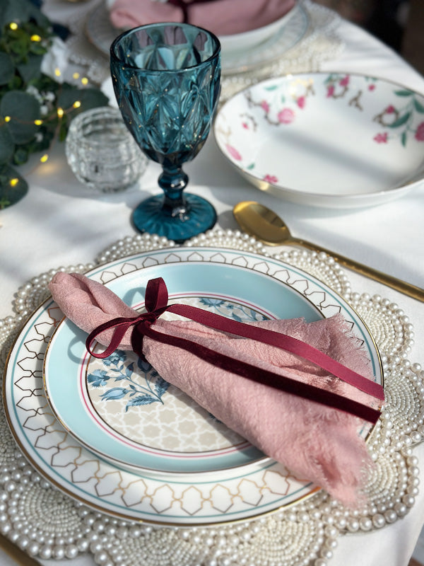 Chic, Not Strict: Sustainable Hosting You’ll Actually Keep