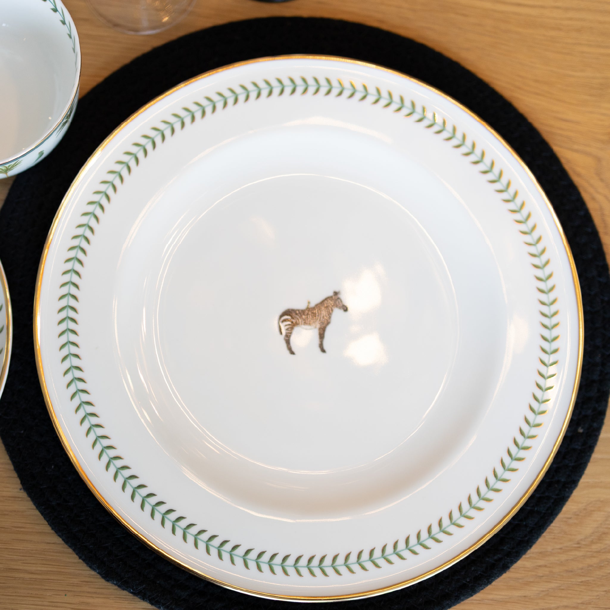 Nyara Dinner Plates (Set of 4)