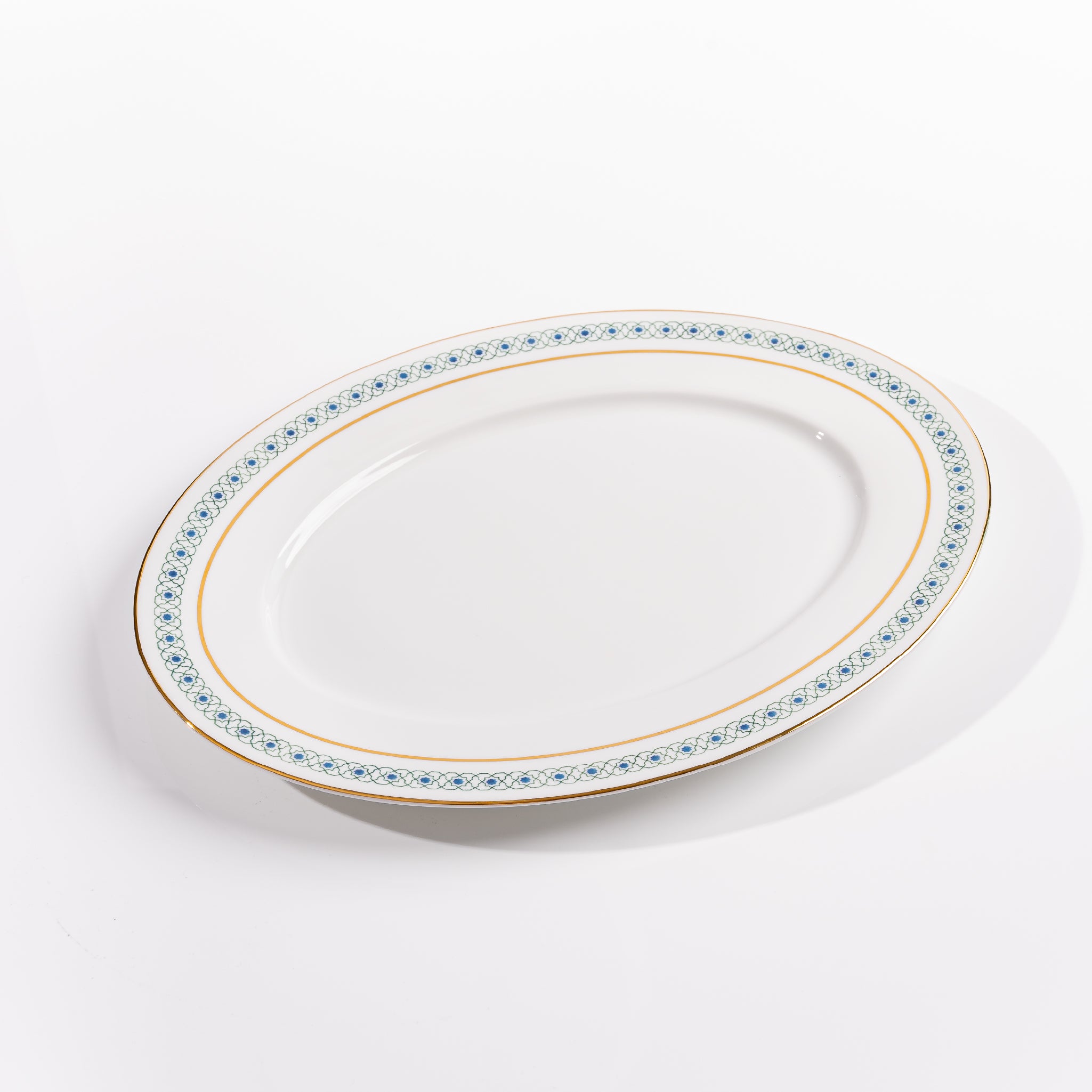 Nilofer Grande Oval Platter (Set of 1)