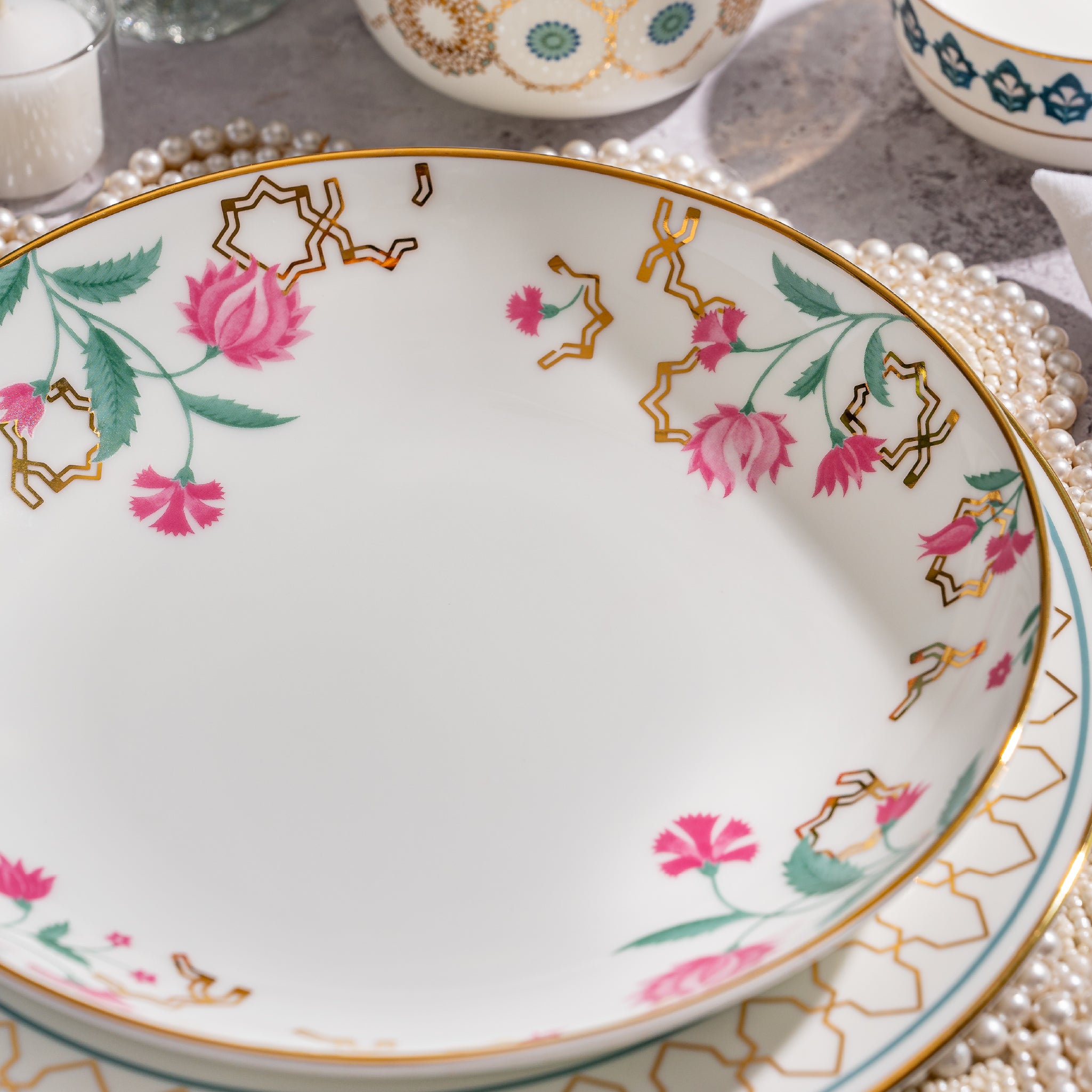 Nilofer Pasta Bowls (Set of 2)