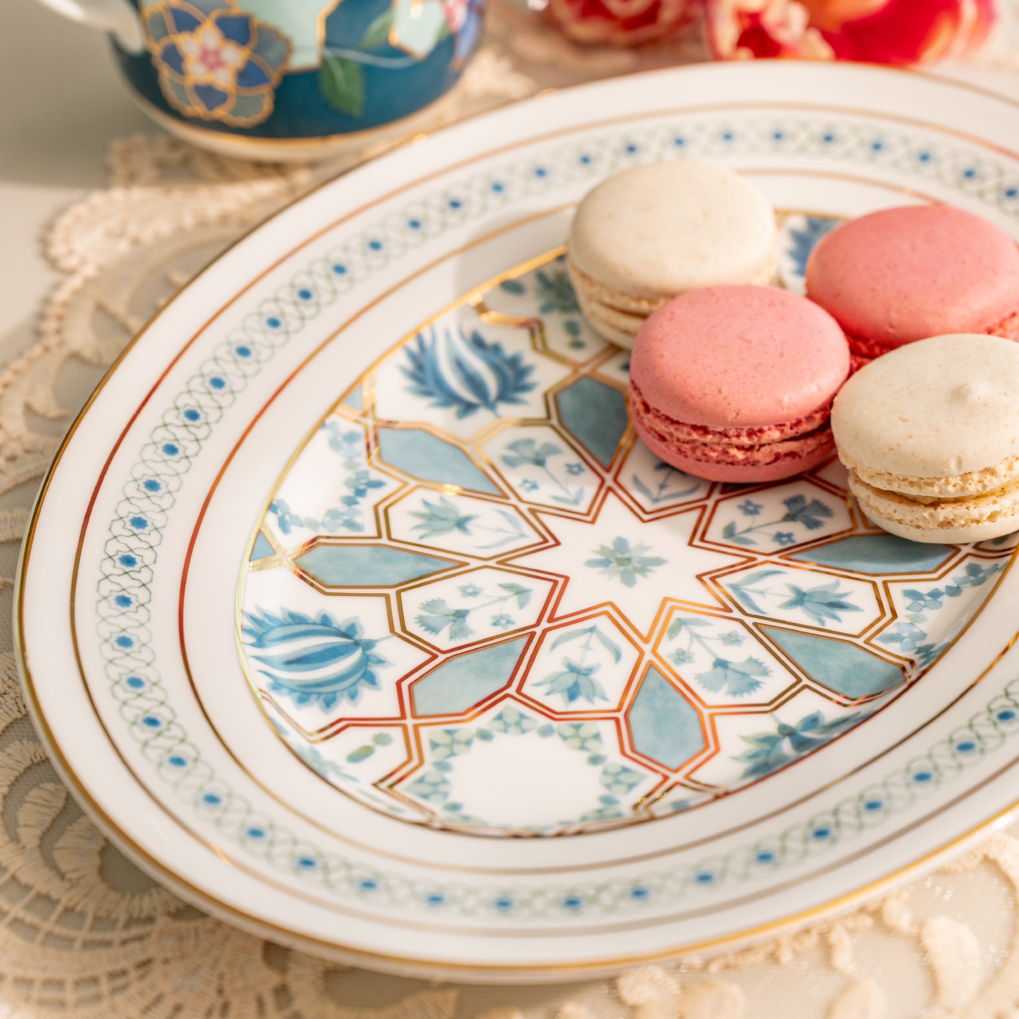 Nilofer Small Oval Platter (Set of 1)