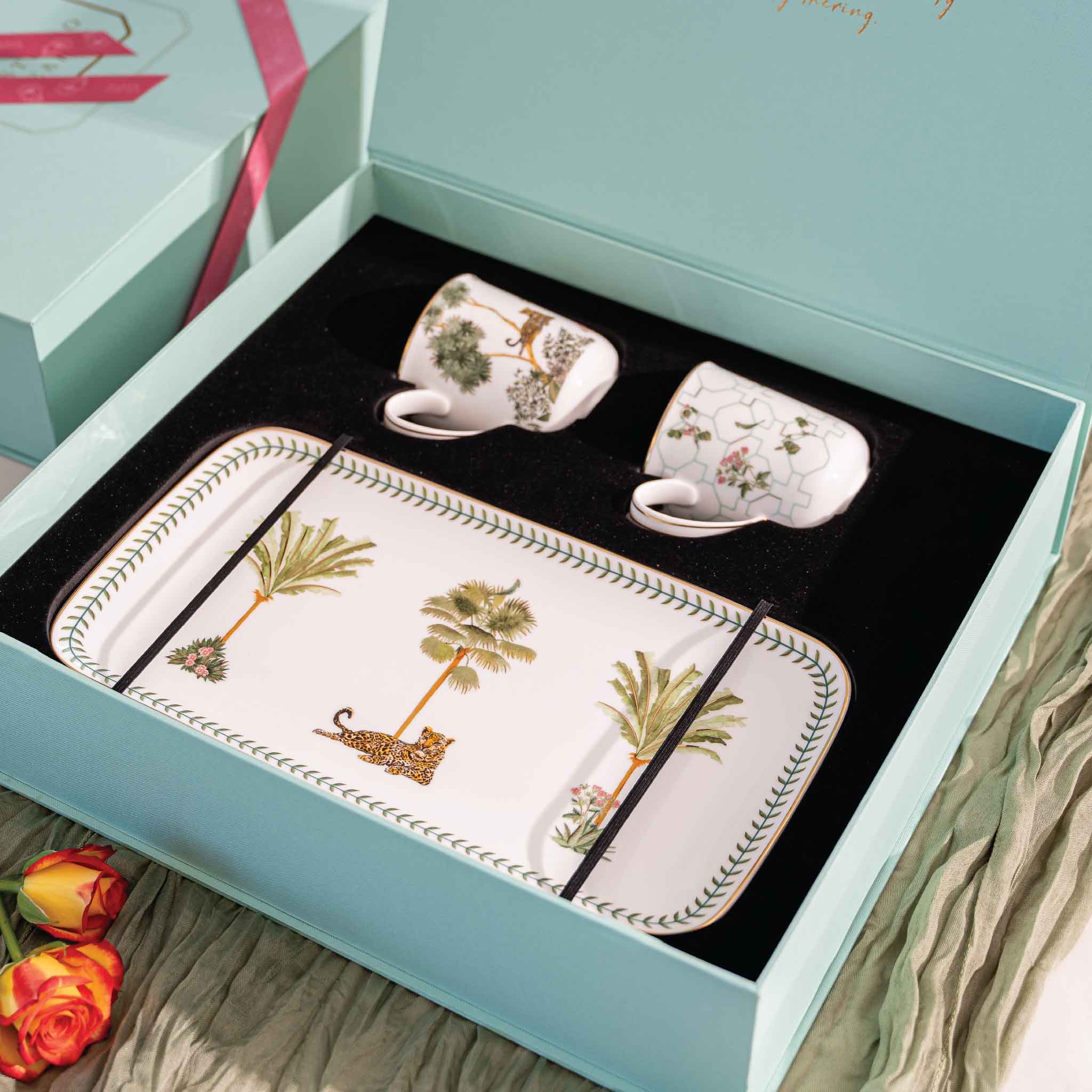 The Nyara Coffee & Serve Set