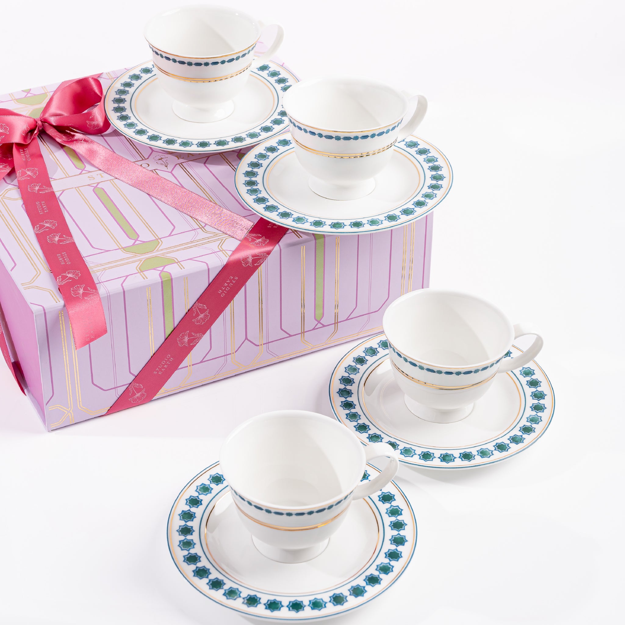 Nilofer Tea Cups & Saucers (Set of 4)